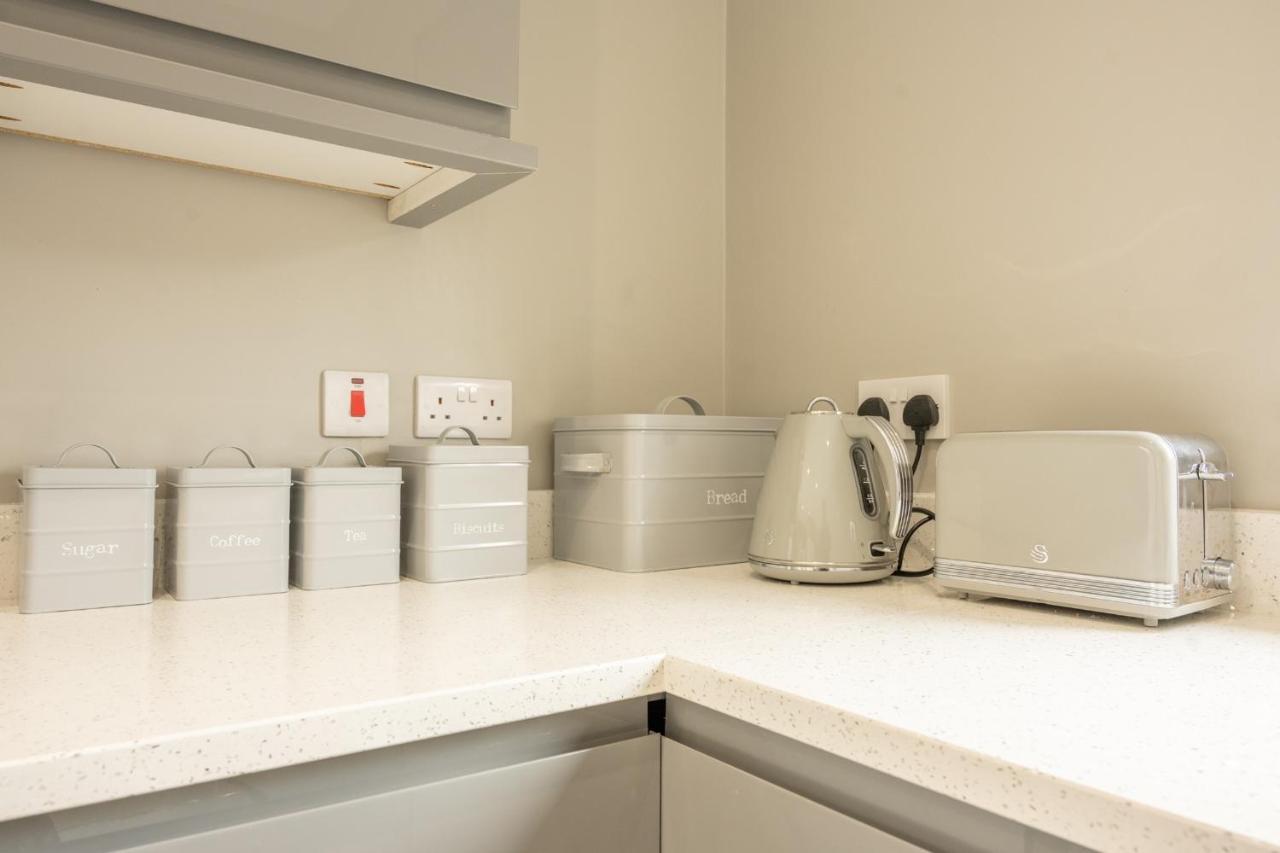 The View Apartment 2, Newry - Luxury Open Plan Apartment With City Views Екстериор снимка
